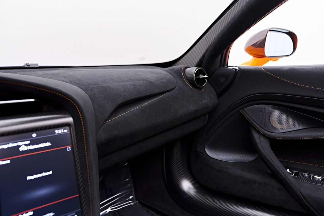 2022 McLaren 765LT