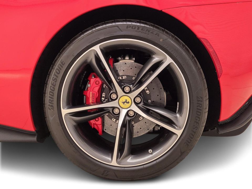 2024 Ferrari 296 GTS