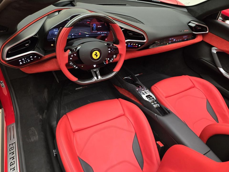 2024 Ferrari 296 GTS