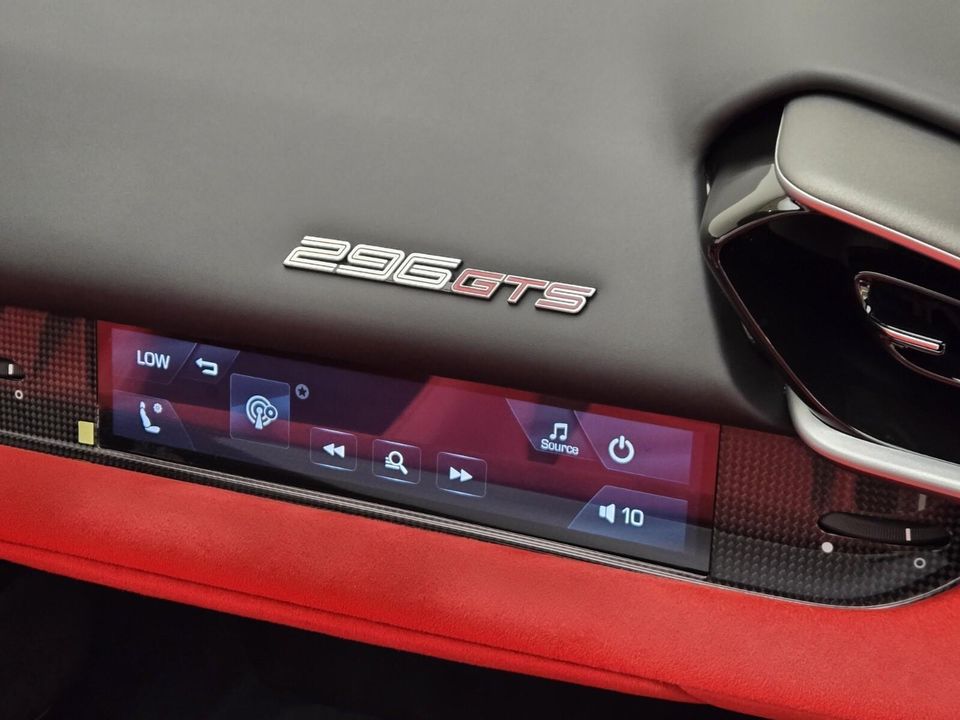 2024 Ferrari 296 GTS