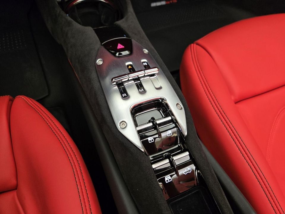 2024 Ferrari 296 GTS