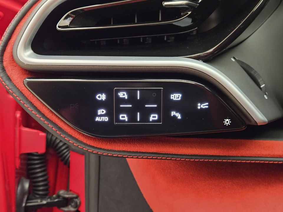2024 Ferrari 296 GTS