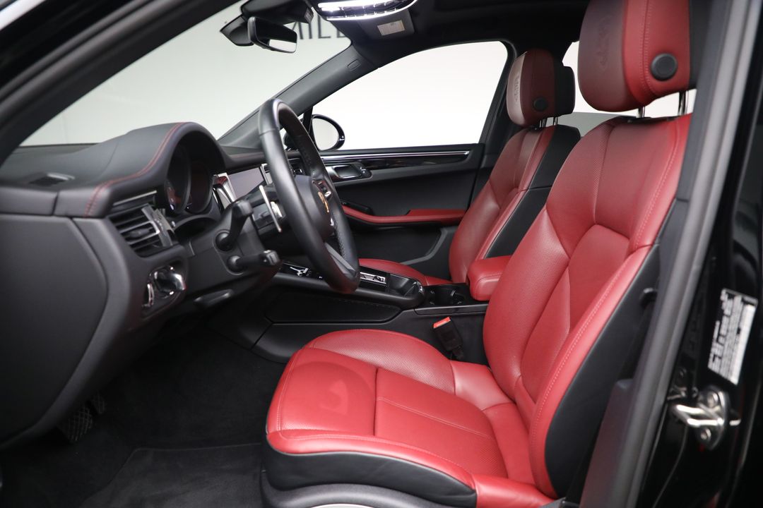 2024 Porsche Macan S
