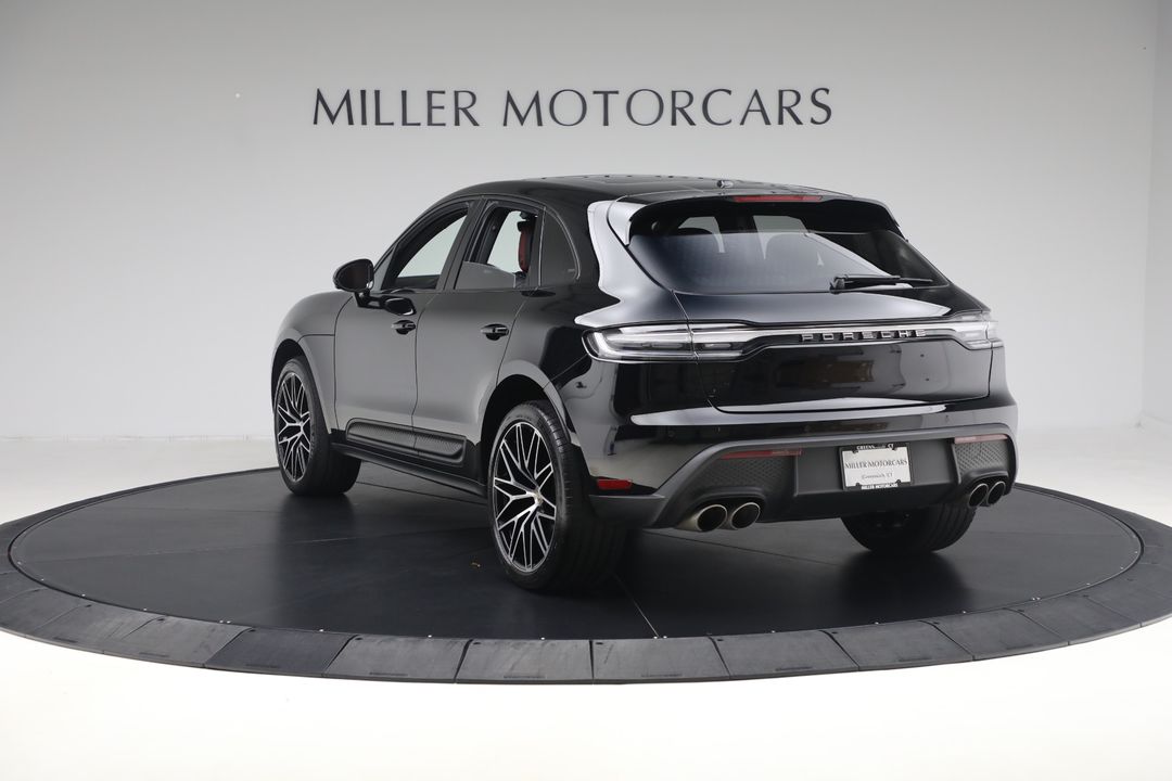 2024 Porsche Macan S
