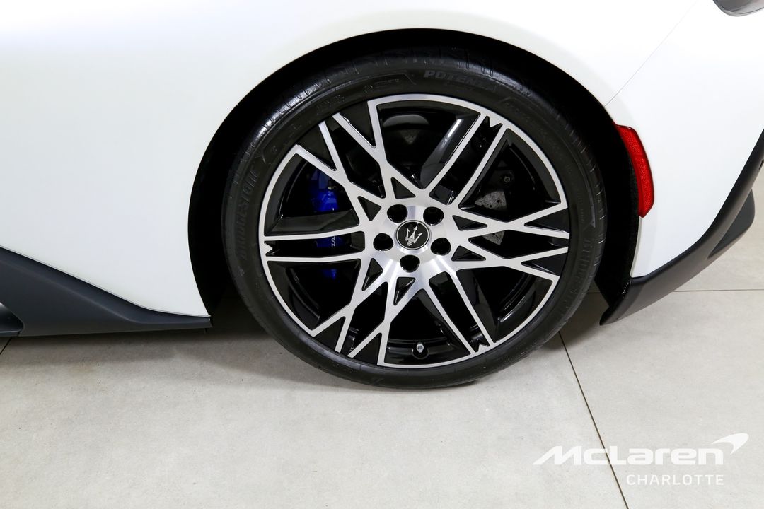 2023 Maserati MC20 Cielo