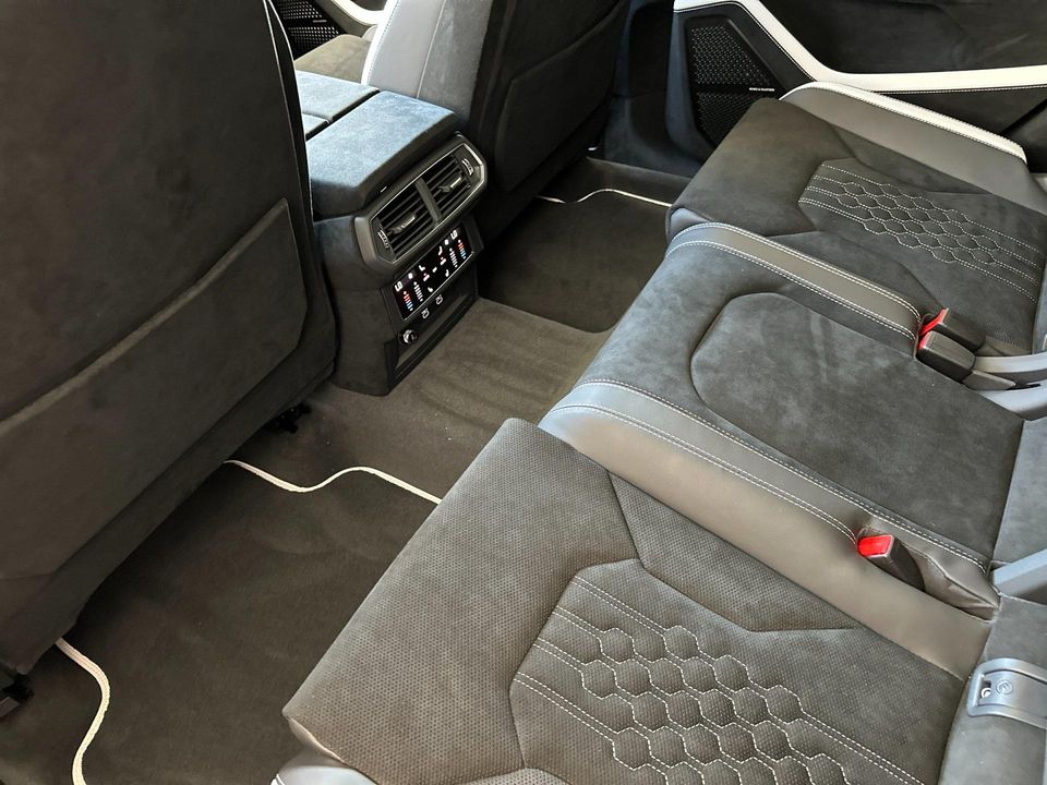 2024 Lamborghini Urus