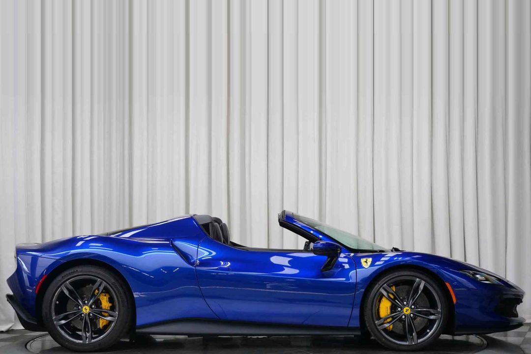 2025 Ferrari 296