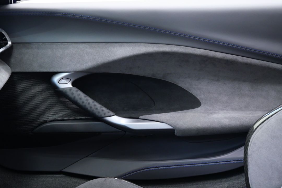 2025 Ferrari 296