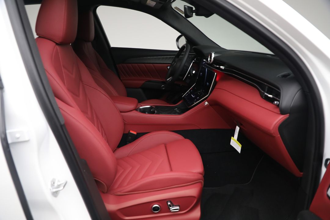 2025 Maserati Grecale