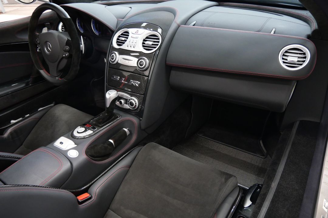 2009 Mercedes-Benz SLR