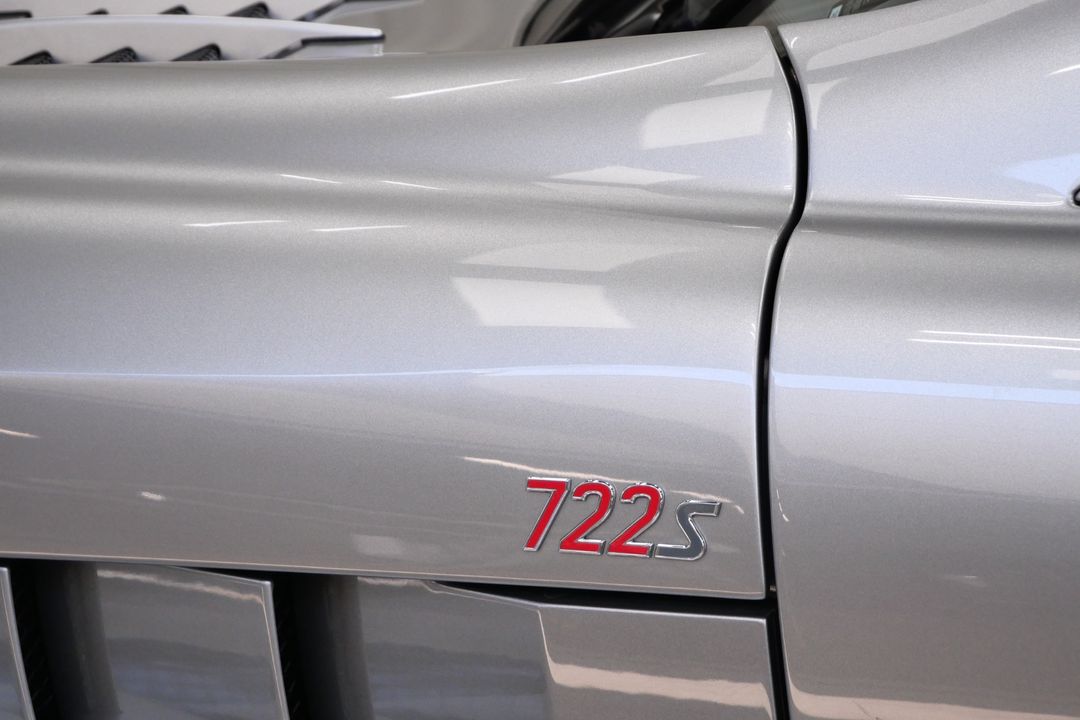 2009 Mercedes-Benz SLR