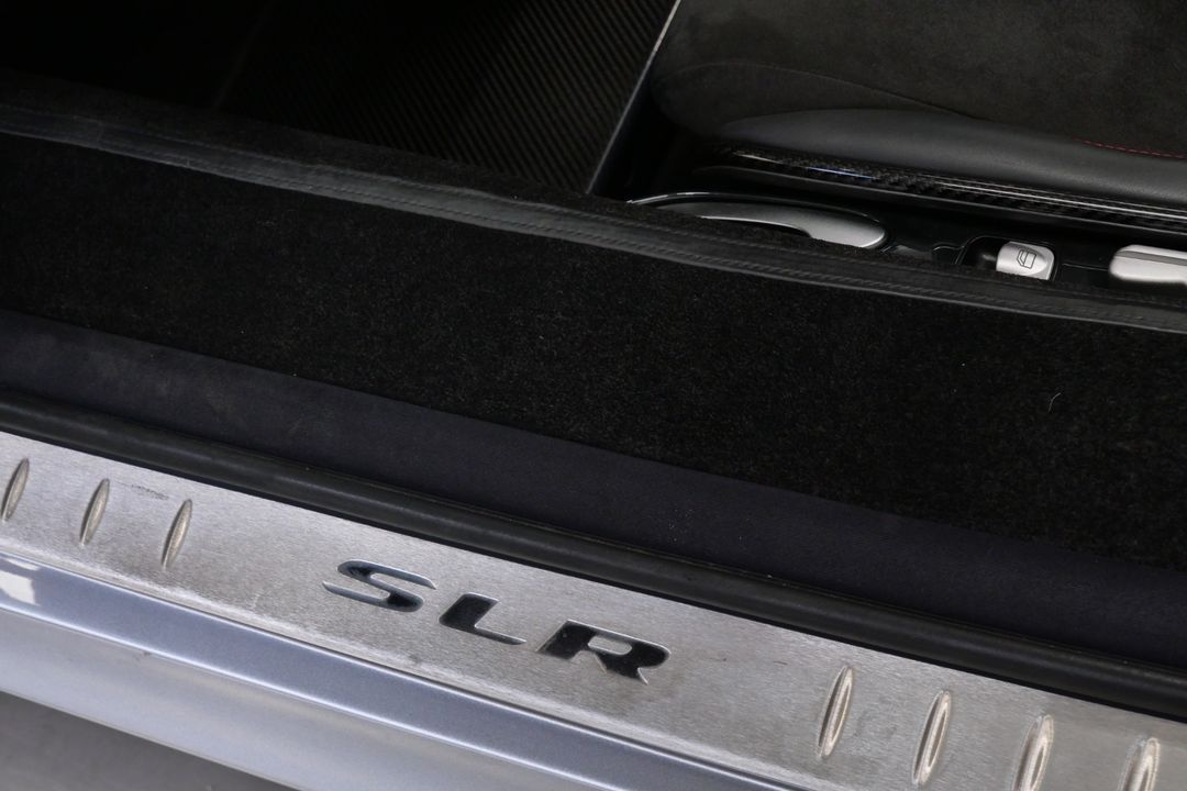 2009 Mercedes-Benz SLR