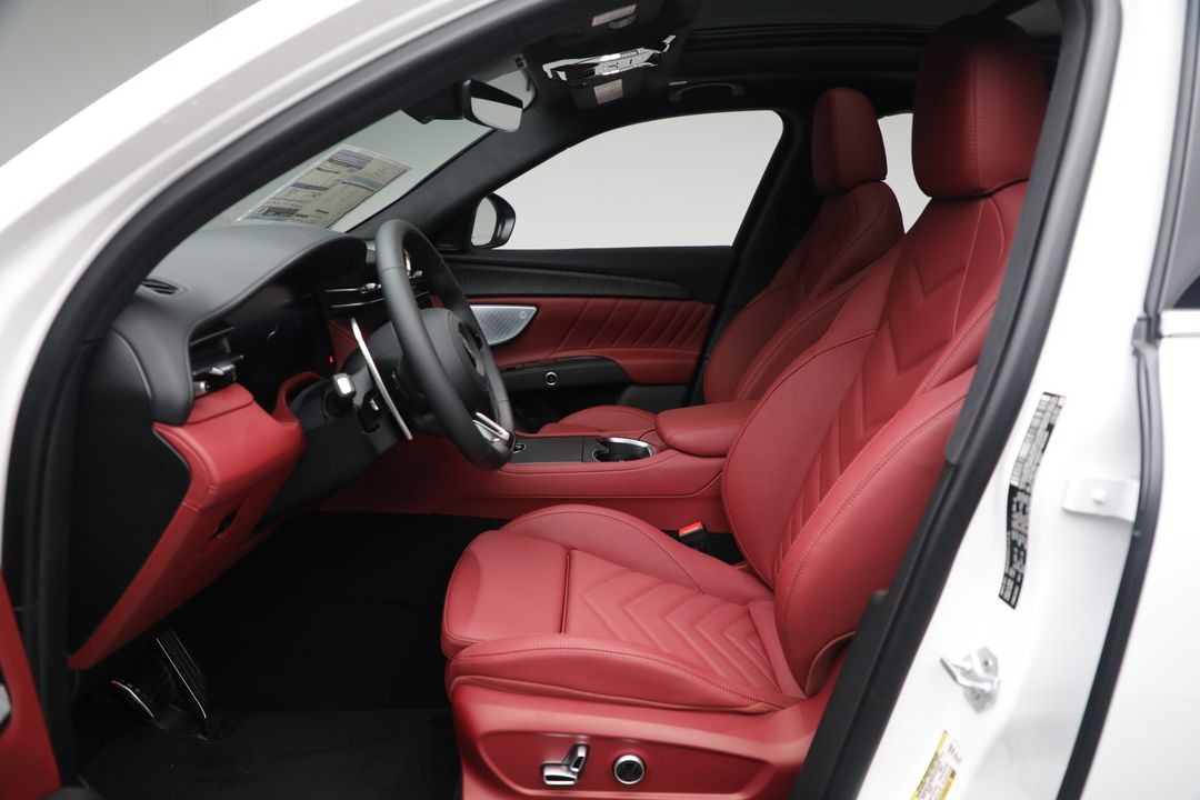 2025 Maserati Grecale