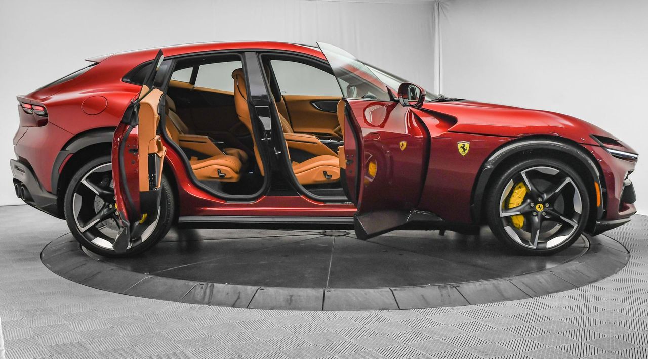 2025 Ferrari Purosangue