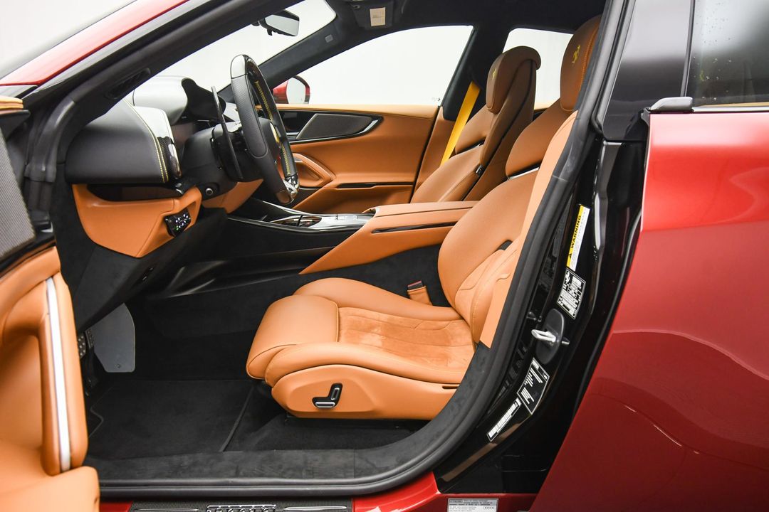 2025 Ferrari Purosangue