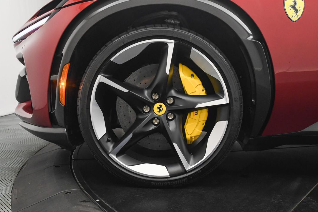 2025 Ferrari Purosangue