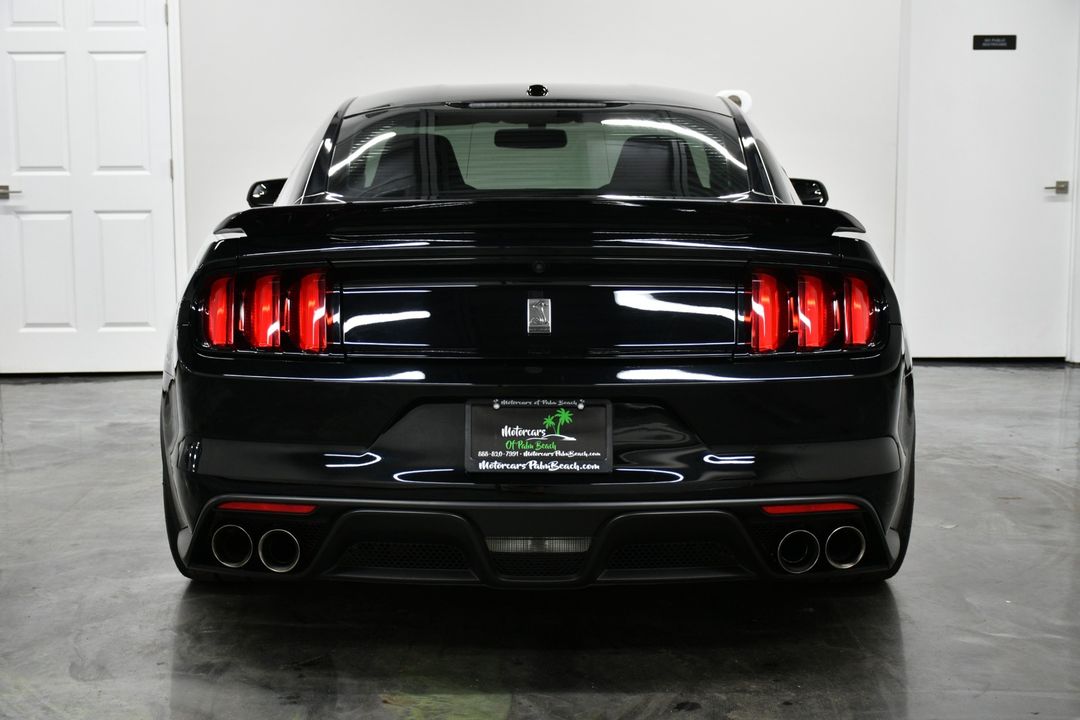 2017 Ford Mustang