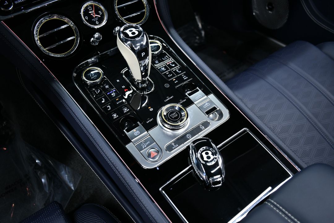2025 Bentley Continental GT