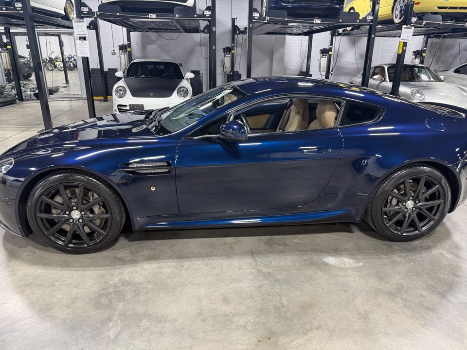 2015 ASTON MARTIN V8 VANTAGE