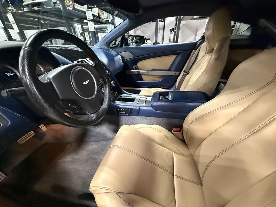 2015 ASTON MARTIN V8 VANTAGE