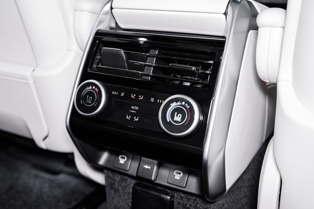 2025 Land Rover Range Rover