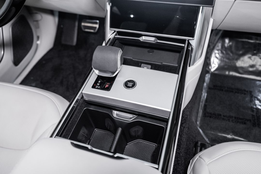 2025 Land Rover Range Rover