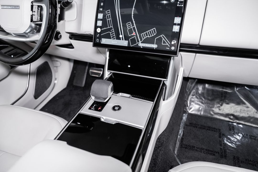 2025 Land Rover Range Rover