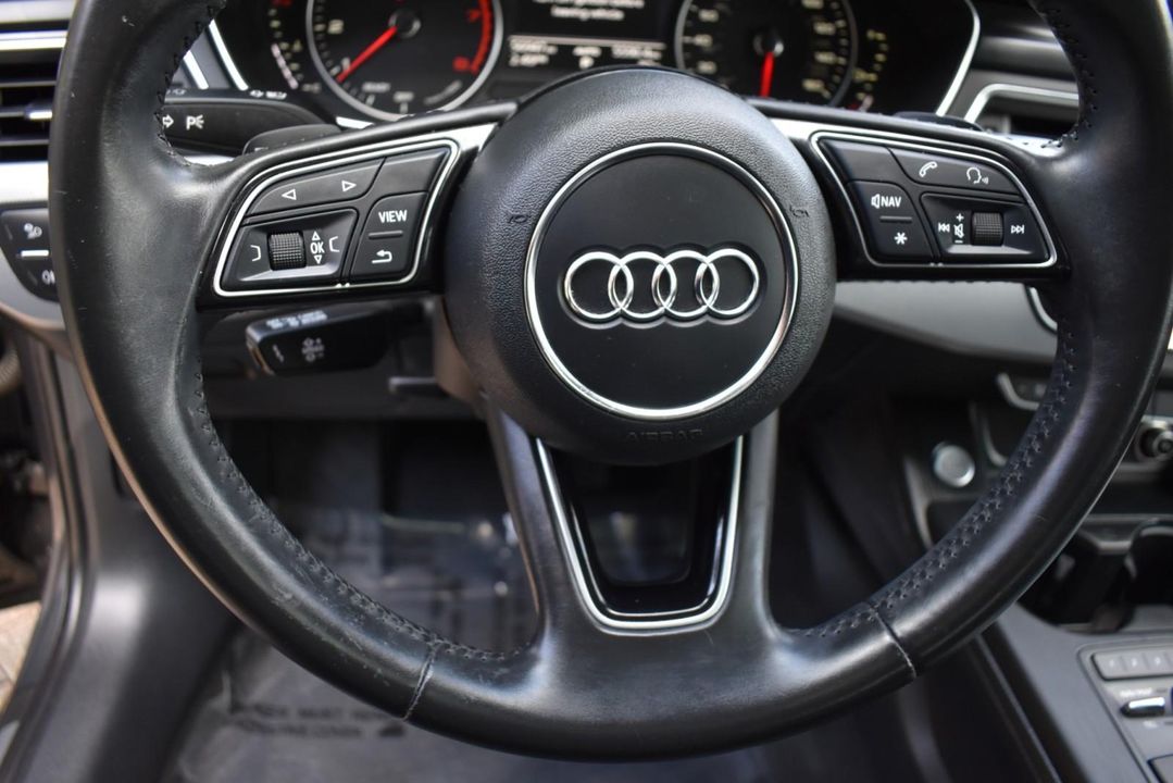2017 Audi A4 2.0 TFSI Premium quattro AWD
