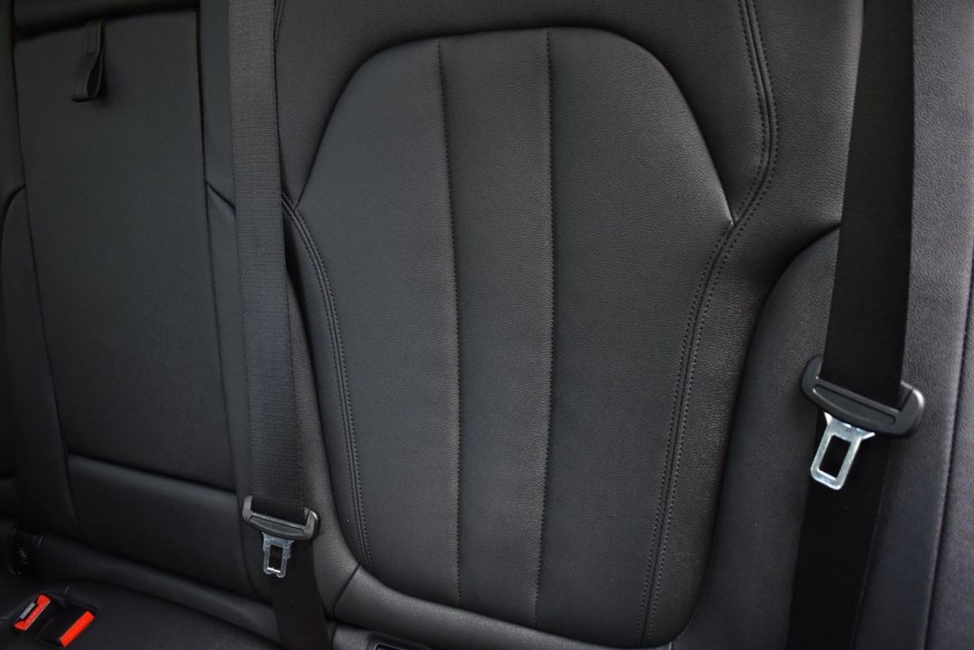 2019 BMW 750i xDrive w/M Sport Pkg, Executive Pkg, Luxury Rear Seating Pkg, Parking 