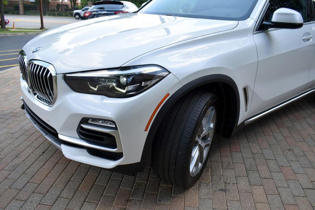 2019 BMW 750i xDrive w/M Sport Pkg, Executive Pkg, Luxury Rear Seating Pkg, Parking 
