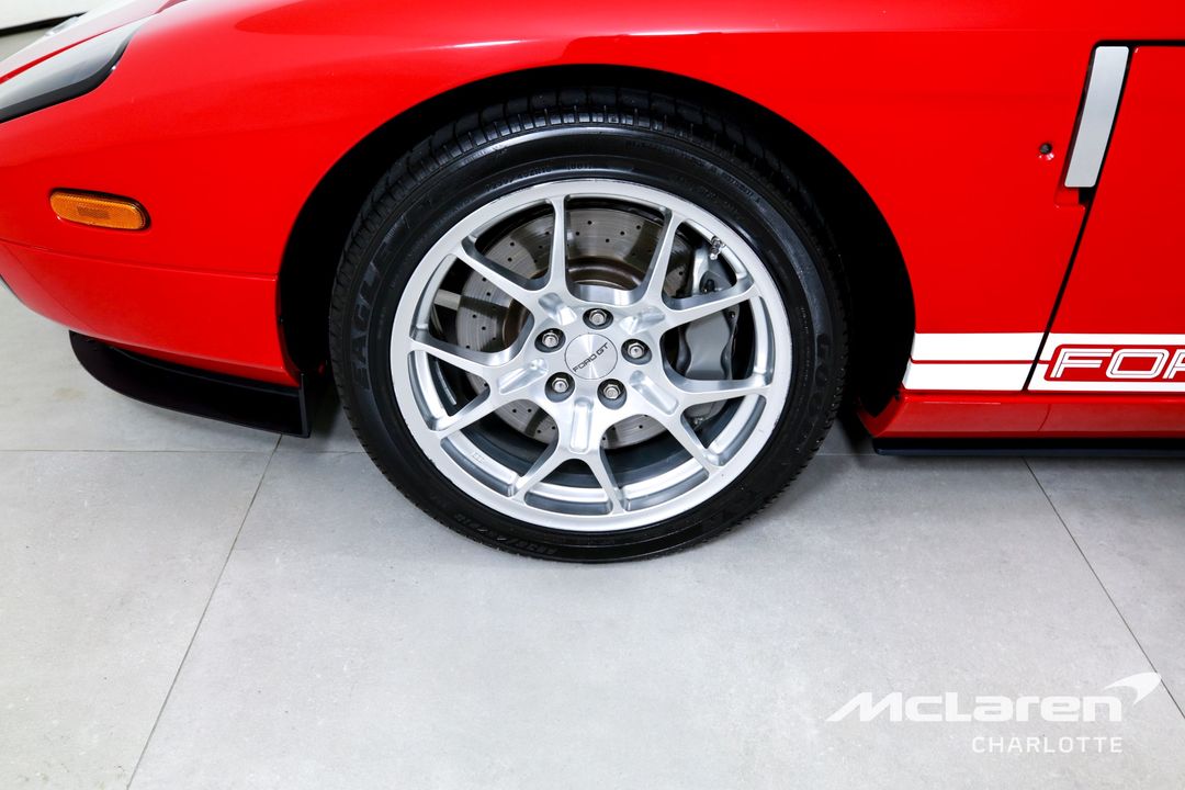 2005 Ford GT