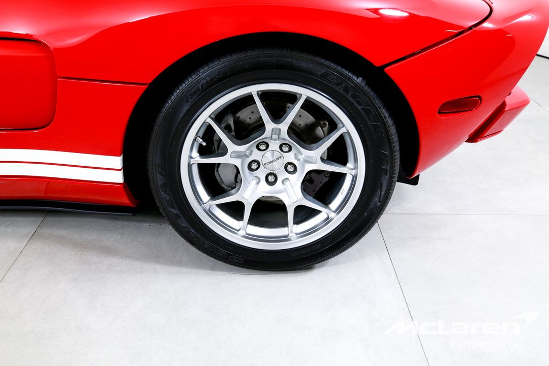 2005 Ford GT