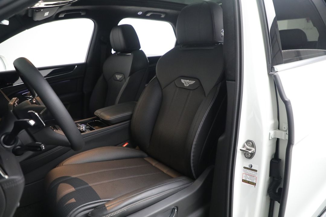 2023 Bentley Bentayga