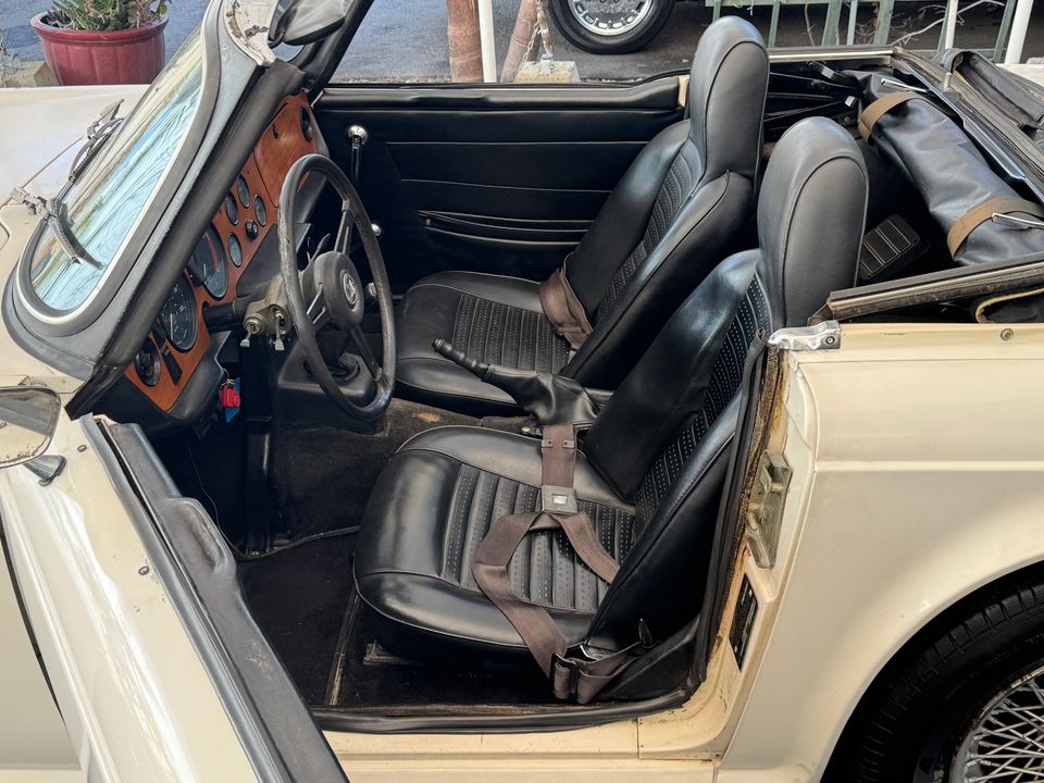 1971 TRIUMPH TR6