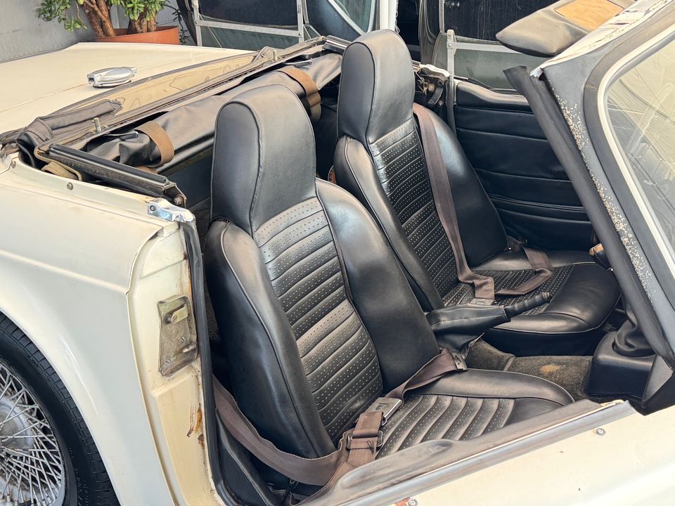 1971 TRIUMPH TR6