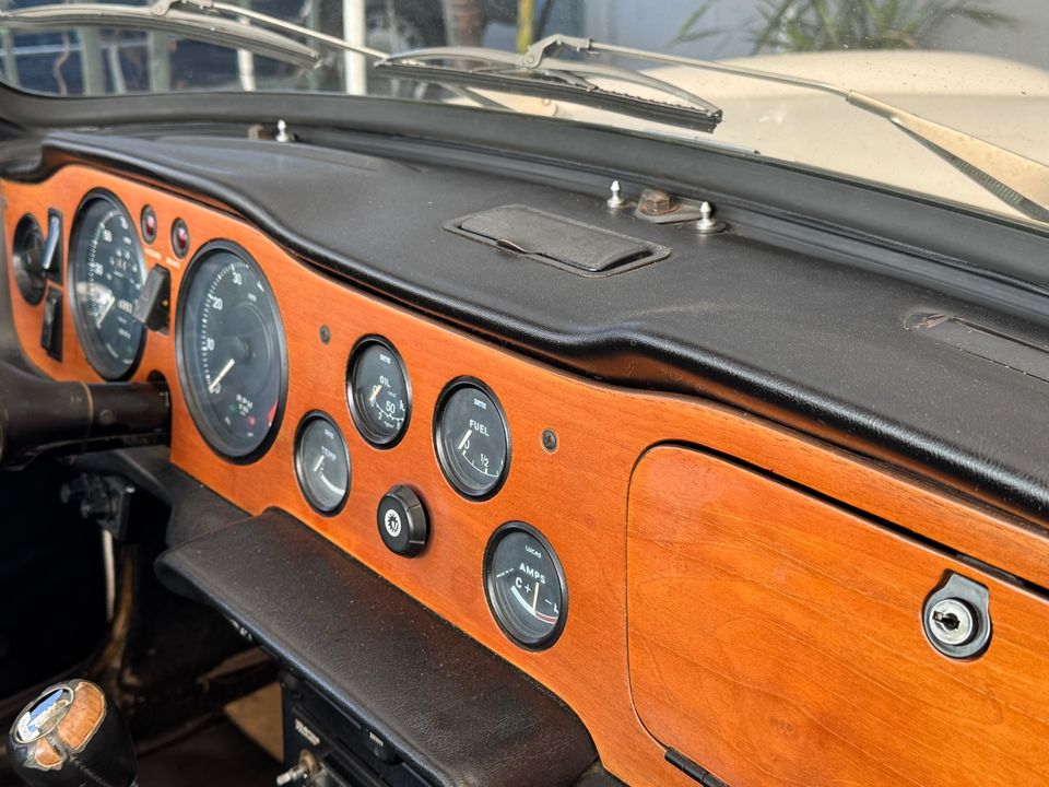 1971 TRIUMPH TR6