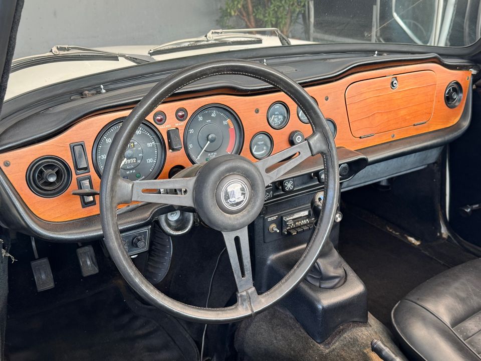 1971 TRIUMPH TR6