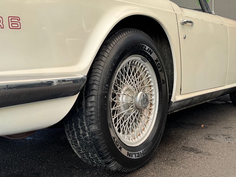 1971 TRIUMPH TR6