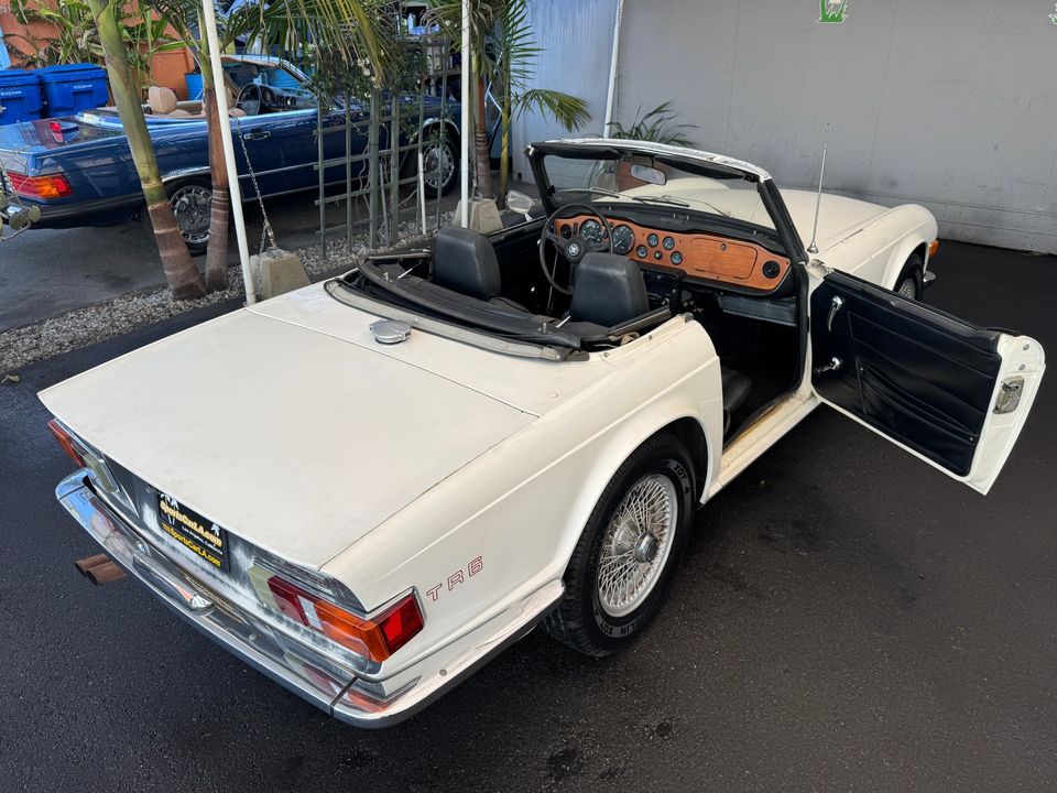 1971 TRIUMPH TR6