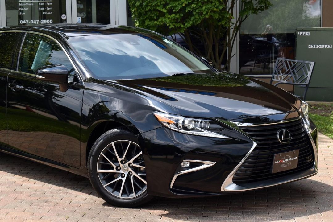 2016 Lexus ES 350 w/Luxury Pkg, Nav sys Pkg, Lexus Safety Sys Plus
