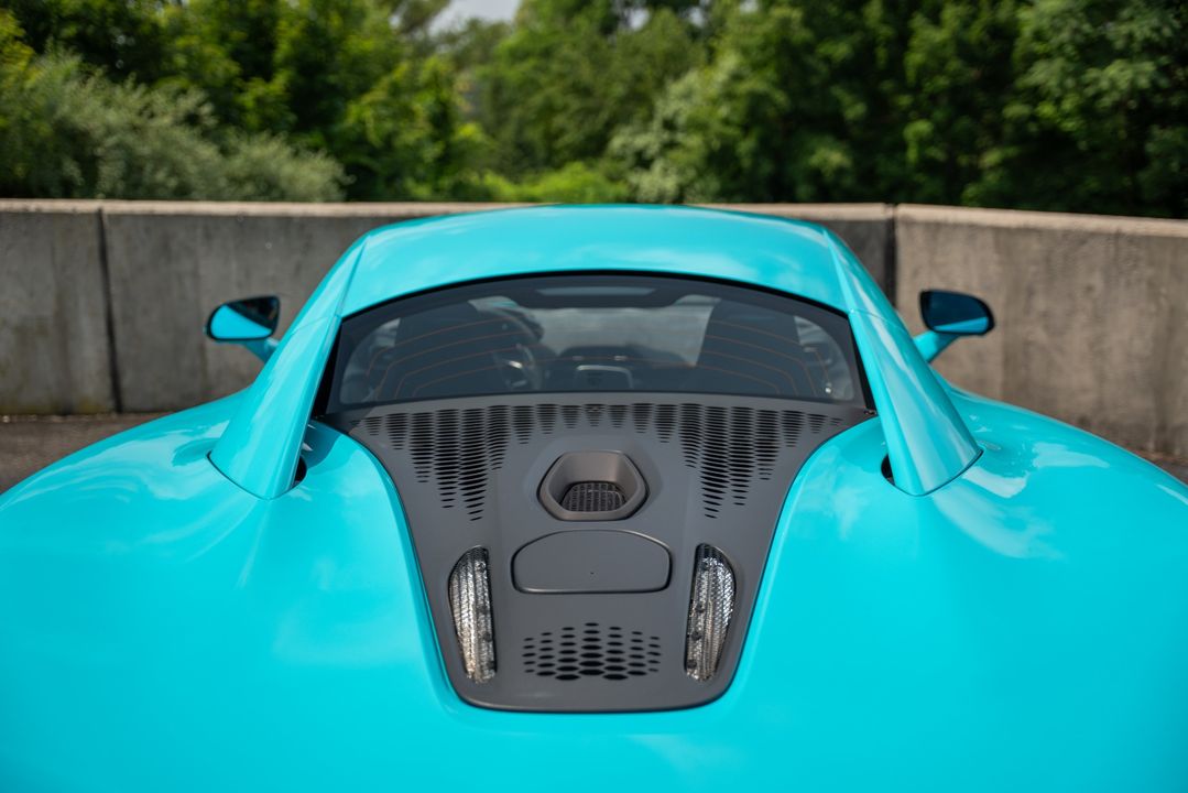 2025 McLaren Artura