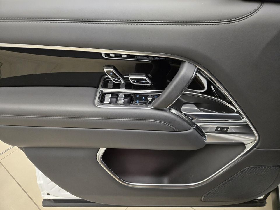 2023 Land Rover Range Rover