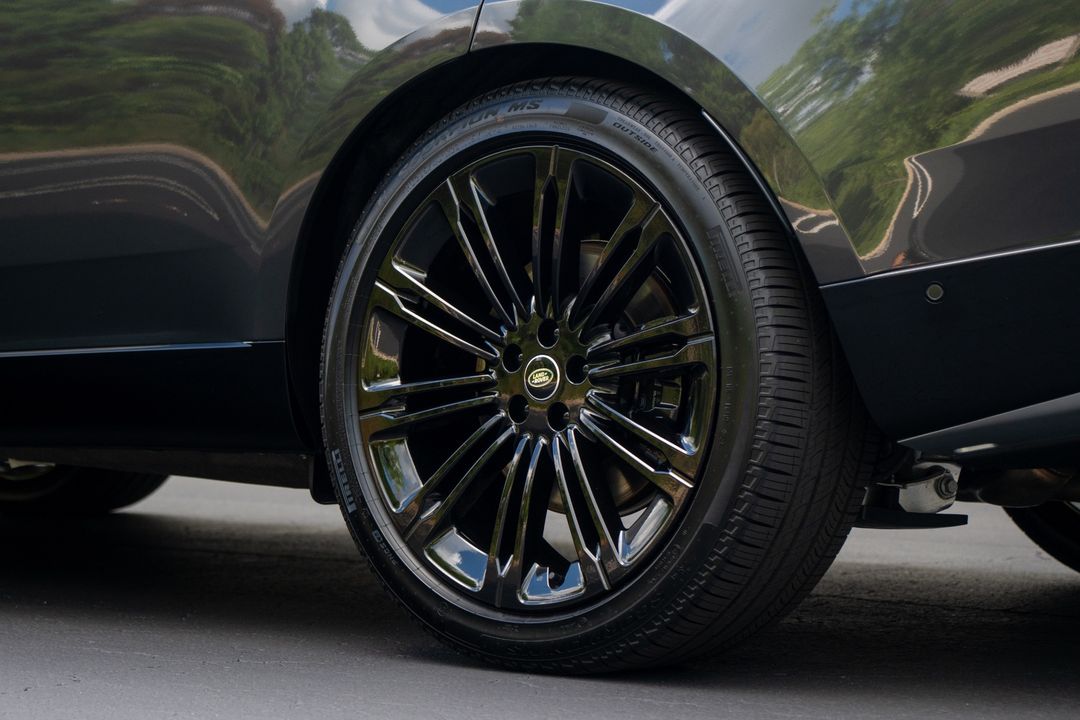 2025 Land Rover Range Rover