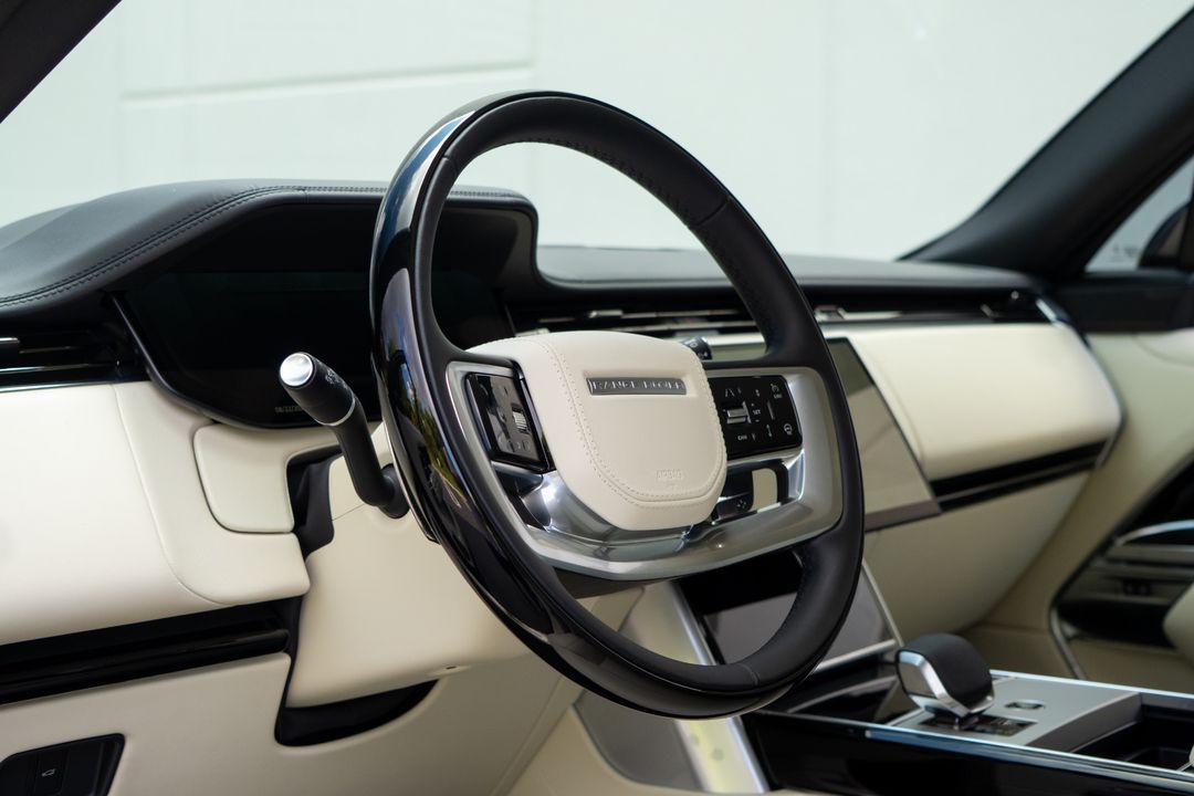 2025 Land Rover Range Rover