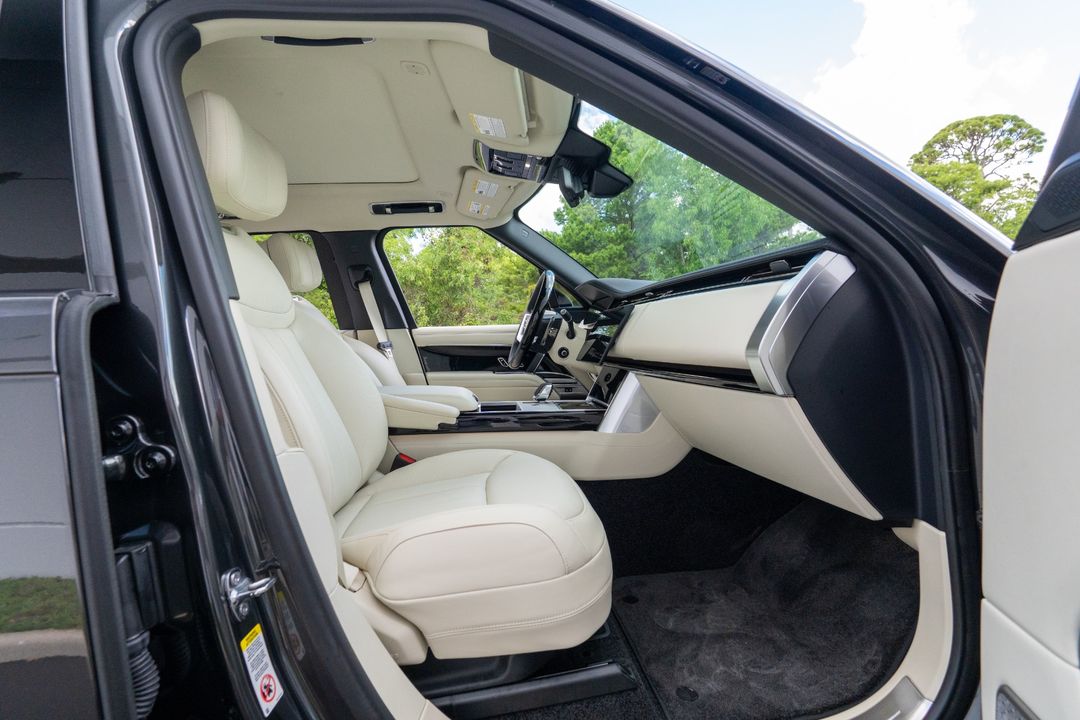 2025 Land Rover Range Rover