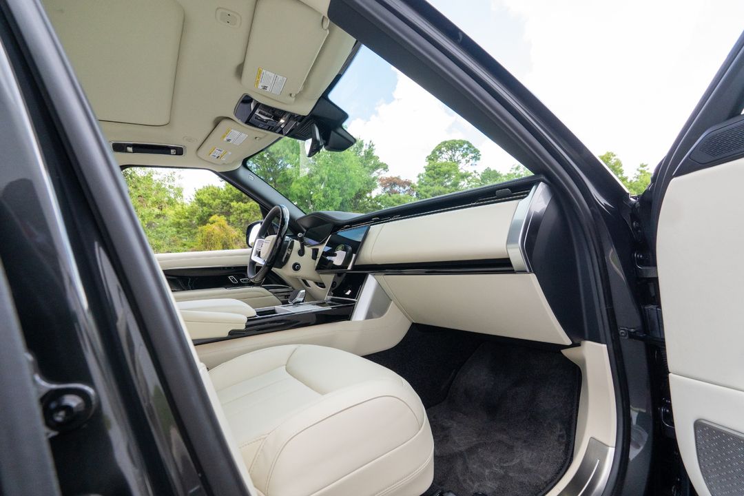 2025 Land Rover Range Rover