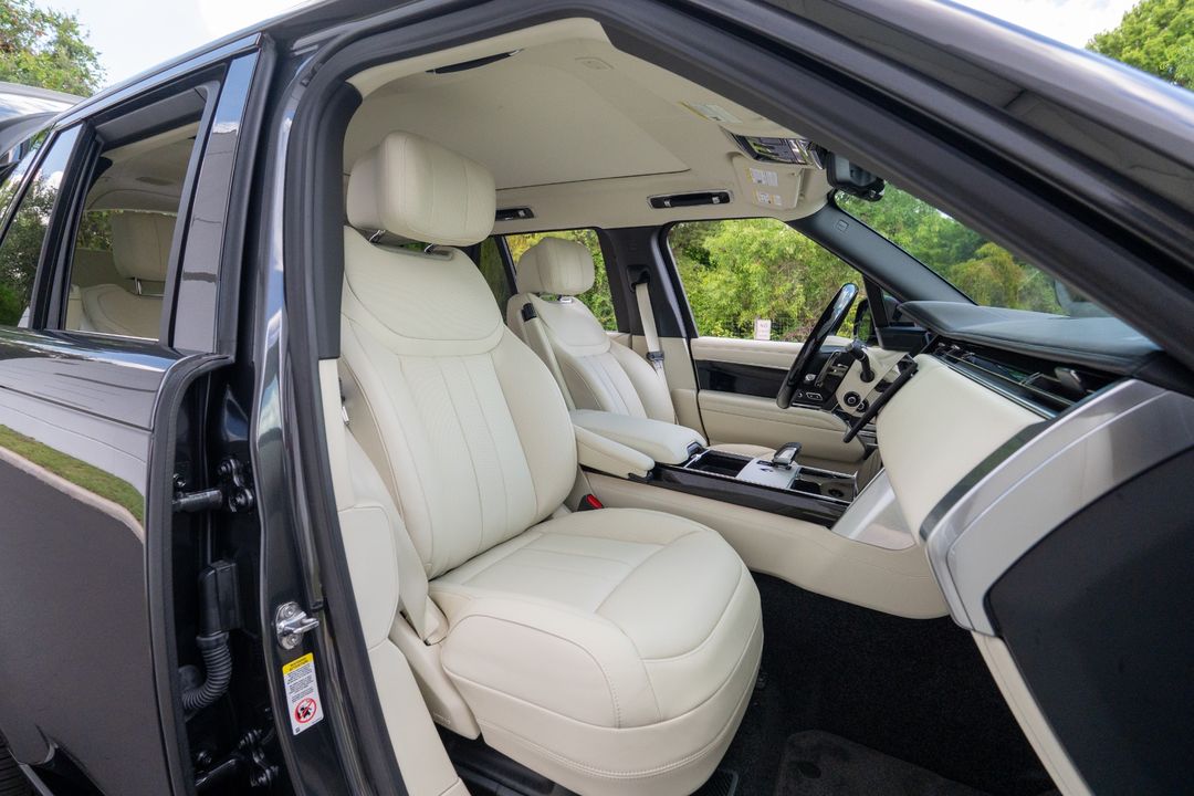 2025 Land Rover Range Rover