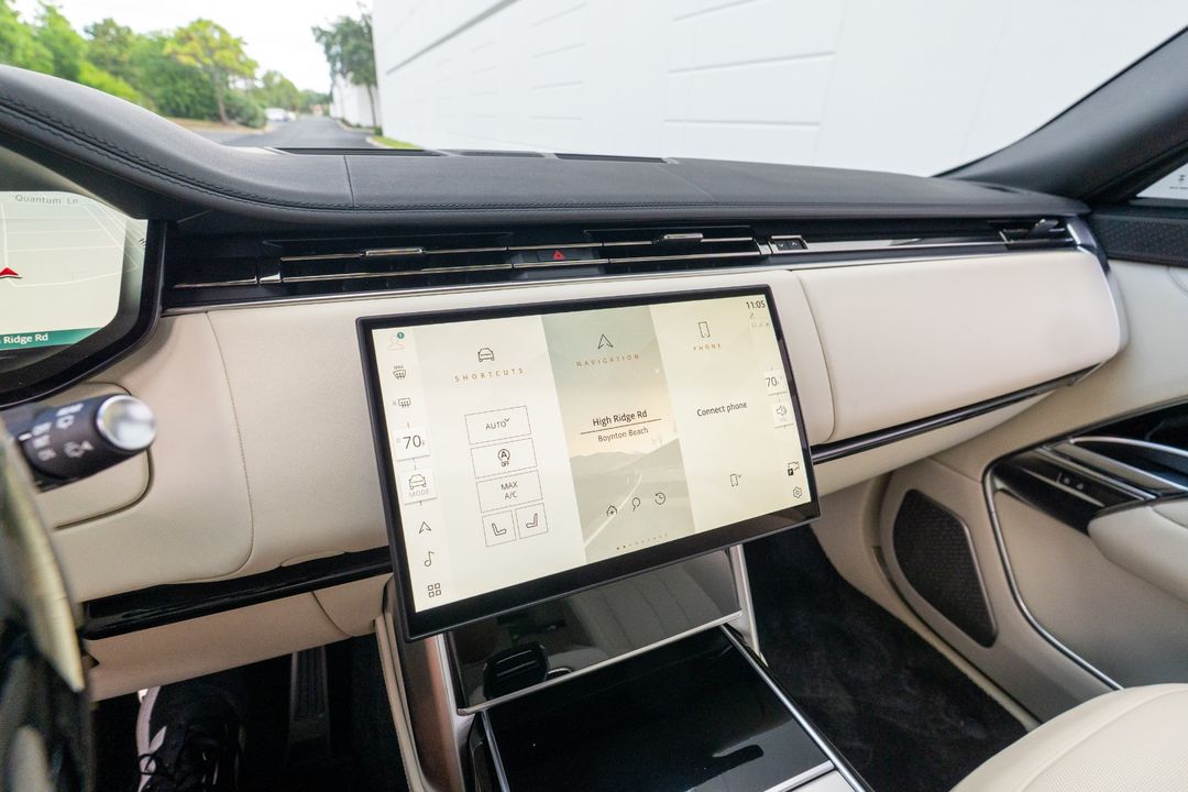 2025 Land Rover Range Rover
