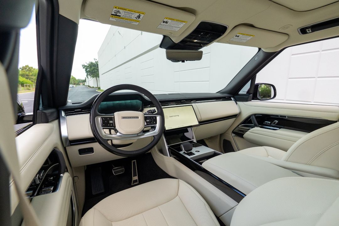 2025 Land Rover Range Rover