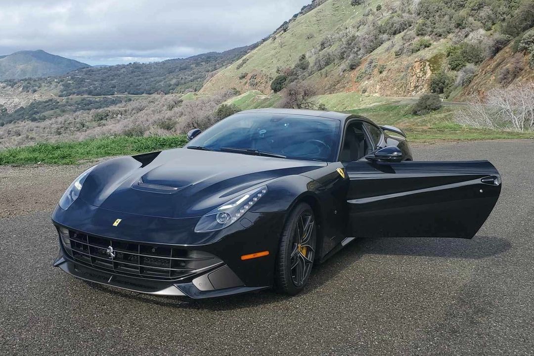 2014 Ferrari F12berlinetta